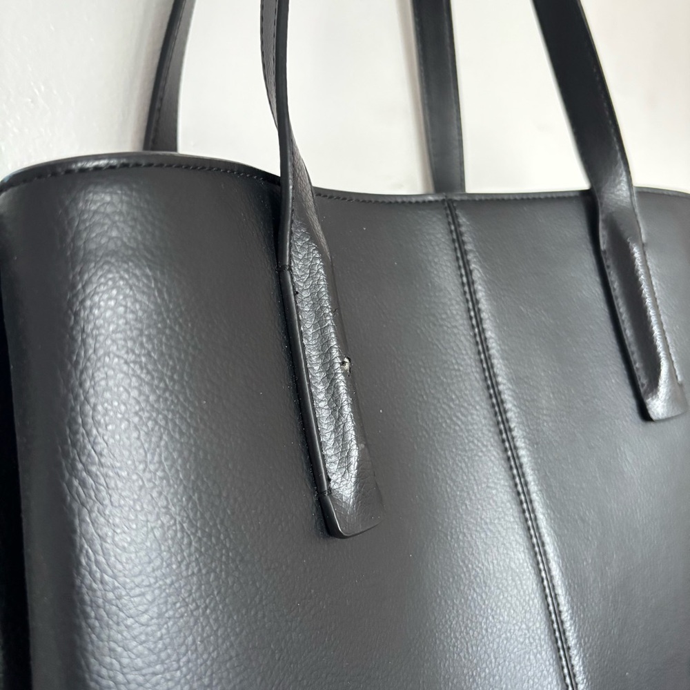 Freja Paloma Tote Bag in Black - Picture 7 of 11